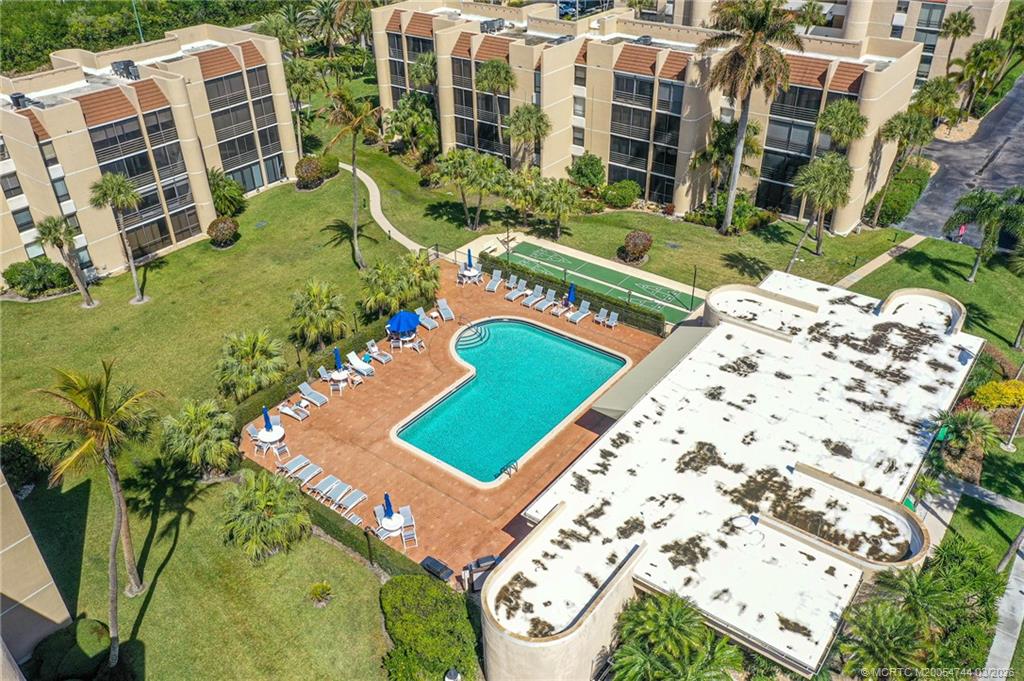 3482 NE Causeway Blvd 2-203