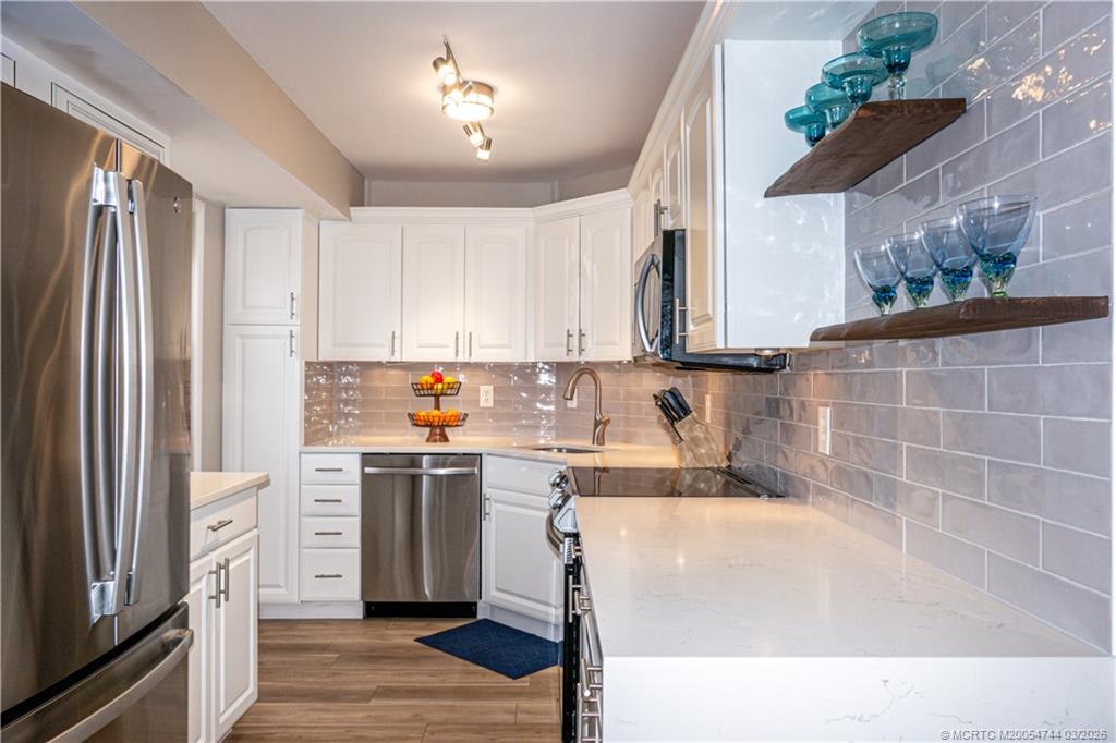 3482 NE Causeway Blvd 2-203