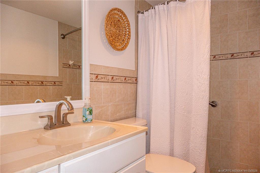 3482 NE Causeway Blvd 2-203