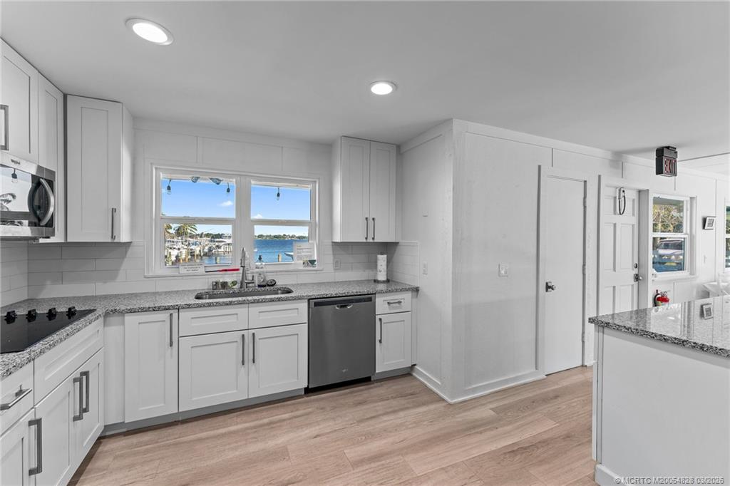 540 SE Saint Lucie Blvd