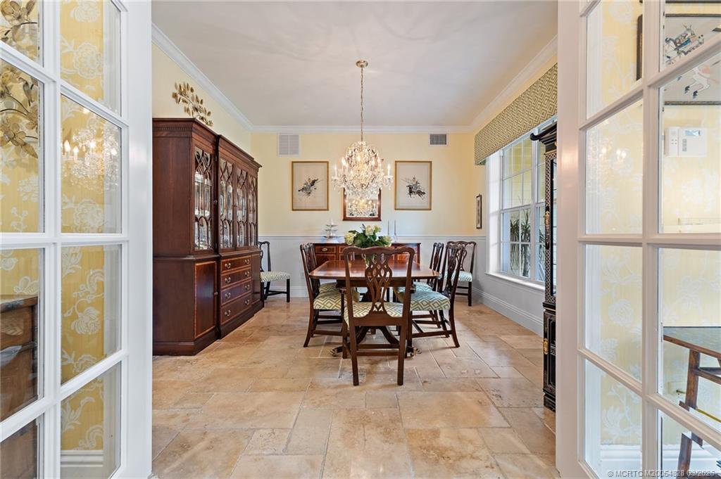 540 SE Saint Lucie Blvd