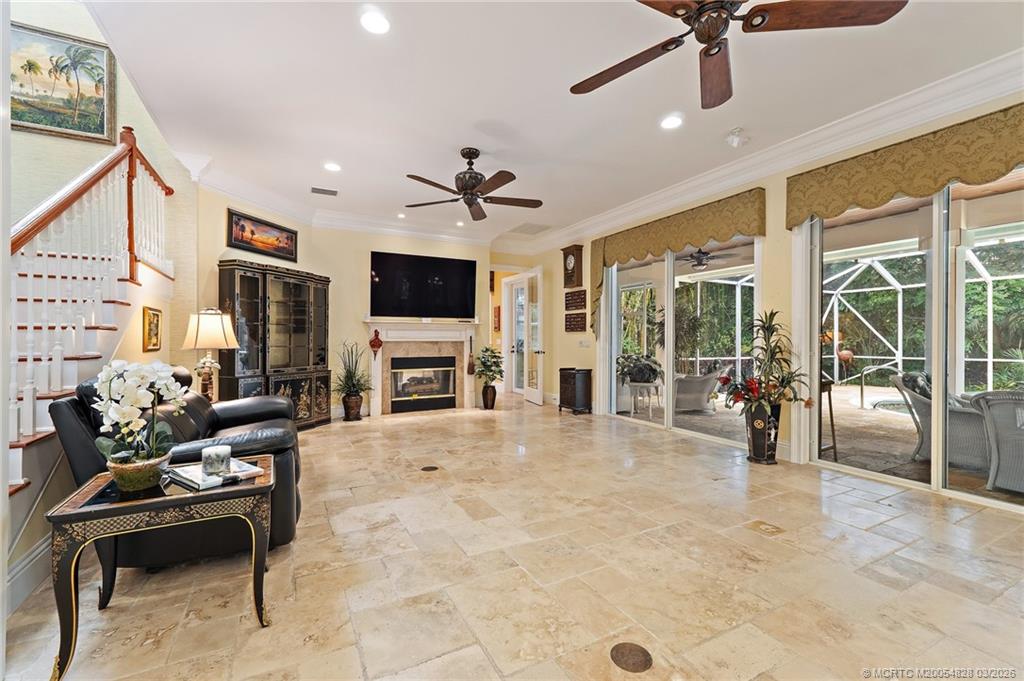 540 SE Saint Lucie Blvd