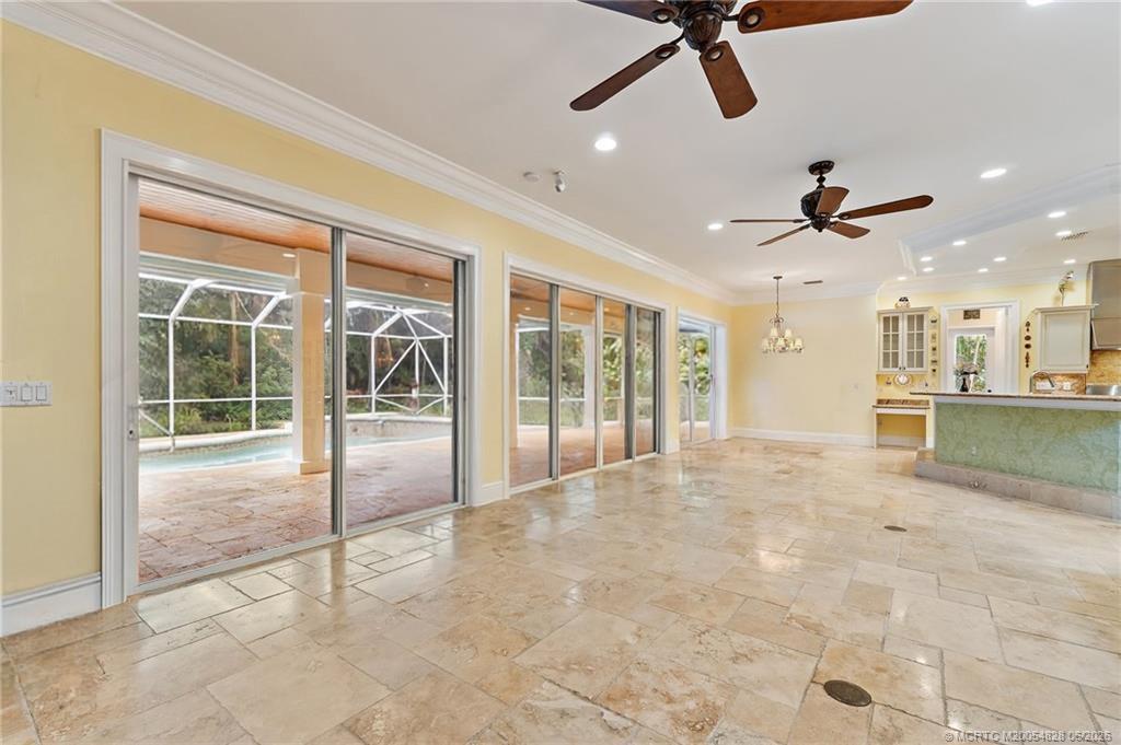 540 SE Saint Lucie Blvd
