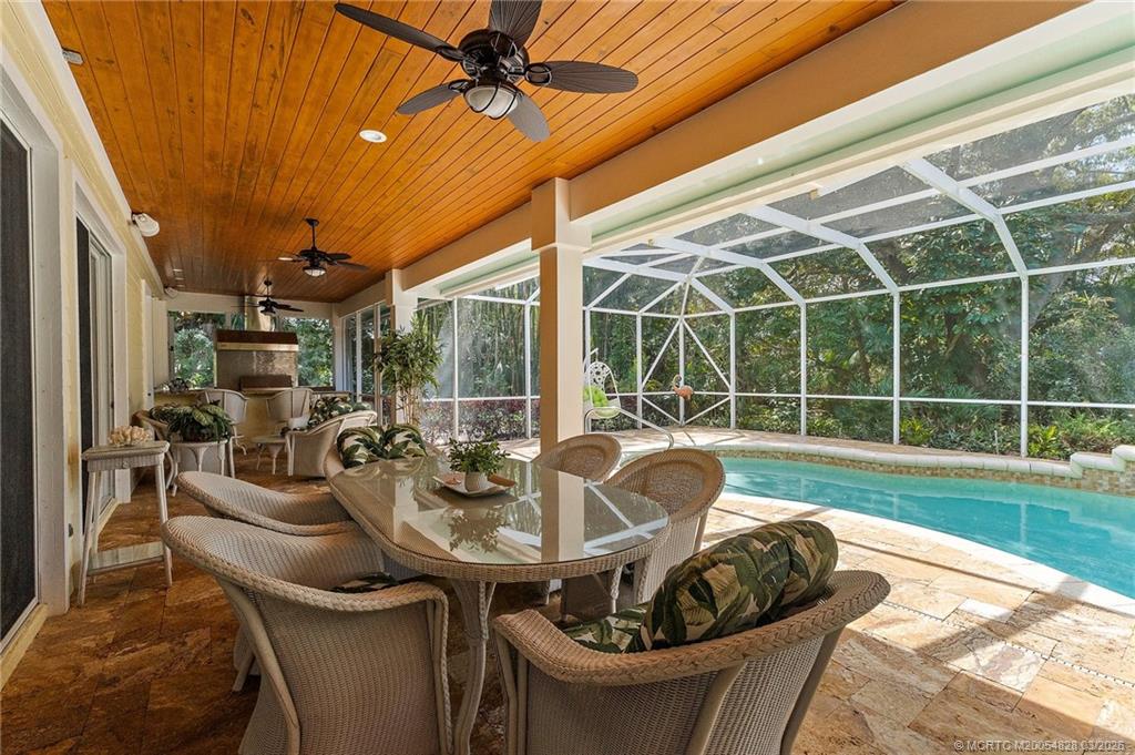 540 SE Saint Lucie Blvd