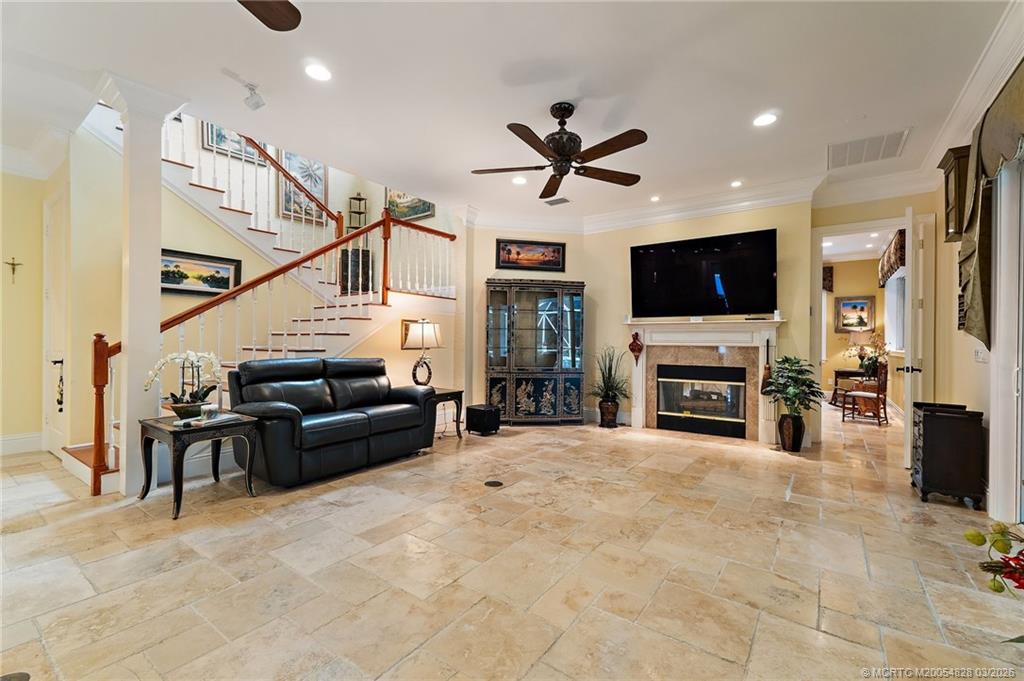 540 SE Saint Lucie Blvd