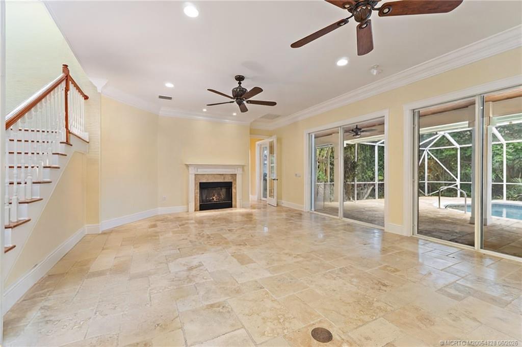 540 SE Saint Lucie Blvd