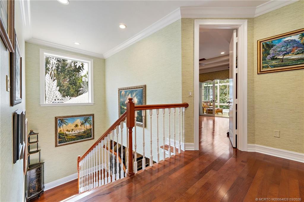 540 SE Saint Lucie Blvd