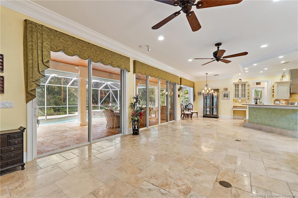 540 SE Saint Lucie Blvd