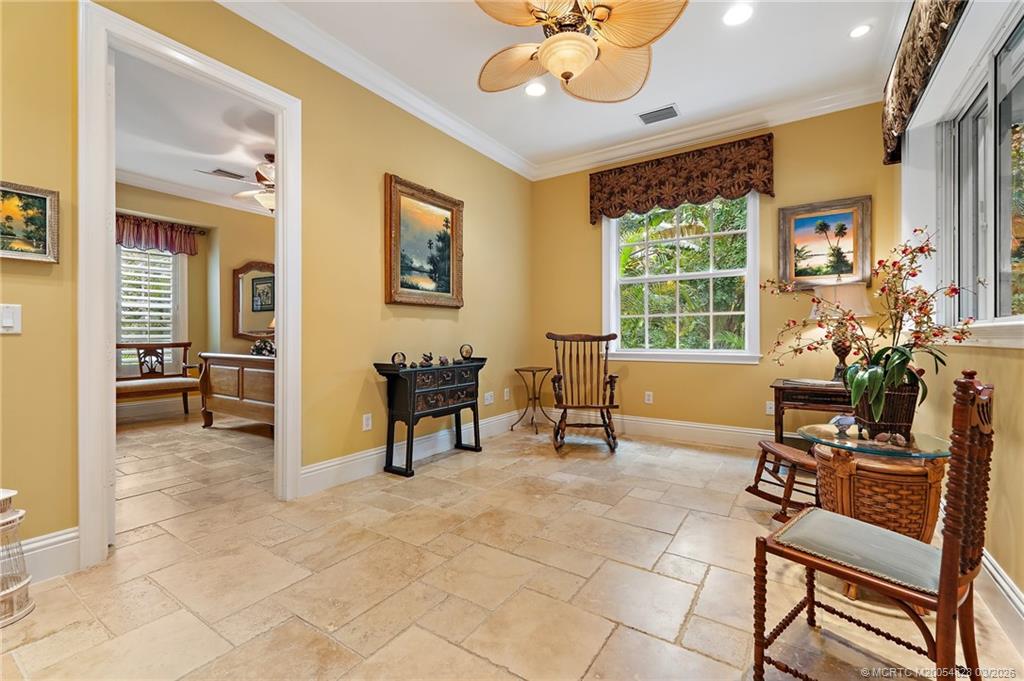 540 SE Saint Lucie Blvd