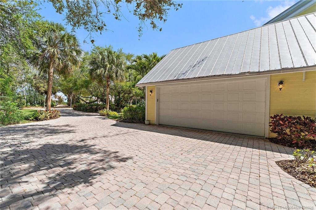 540 SE Saint Lucie Blvd