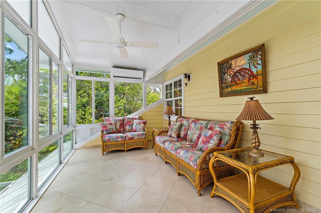 540 SE Saint Lucie Blvd