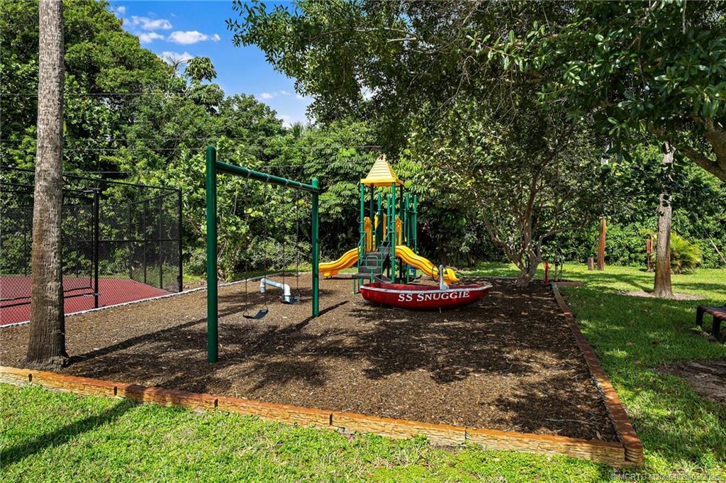 540 SE Saint Lucie Blvd