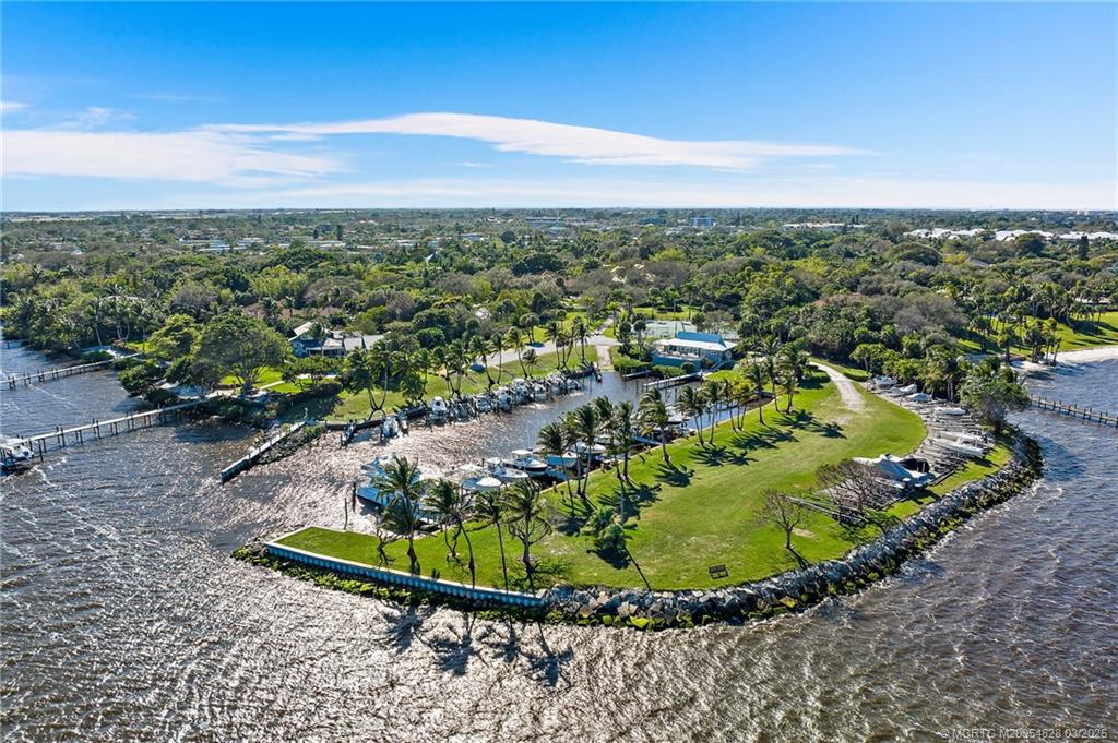 540 SE Saint Lucie Blvd