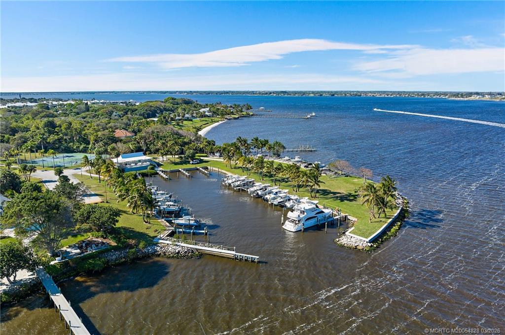 540 SE Saint Lucie Blvd