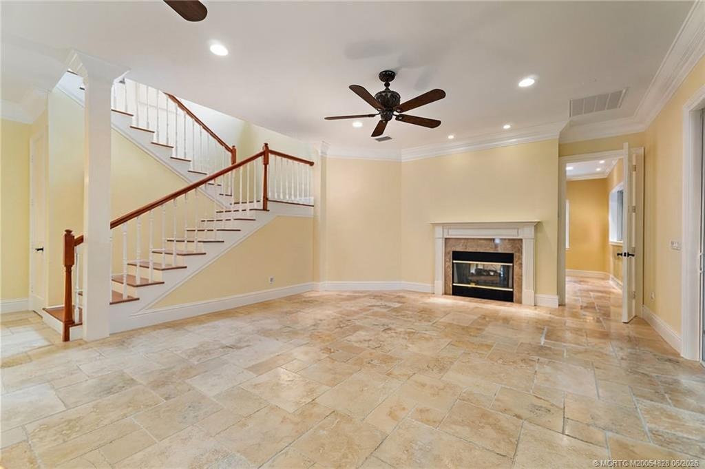 540 SE Saint Lucie Blvd