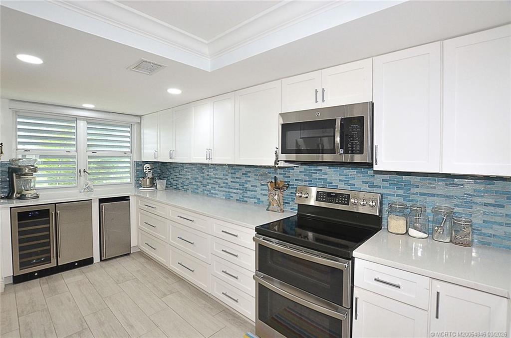 529 NE Plantation Road 310