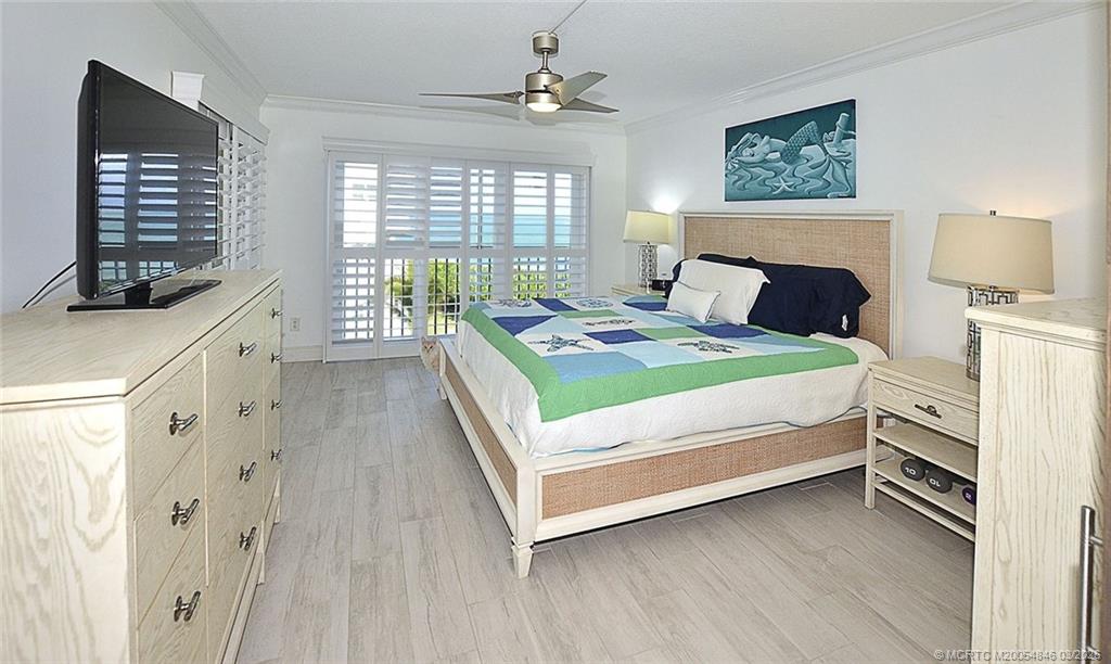 529 NE Plantation Road 310