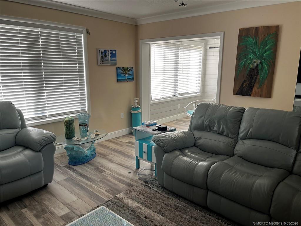 5323 SE Miles Grant Road 206