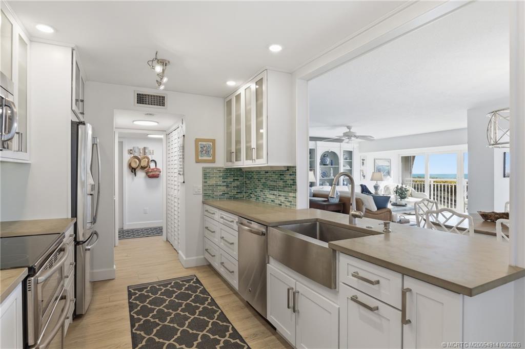 1555 NE Ocean Blvd 108 -N