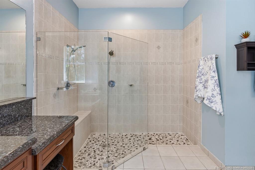 4811 SW Long Bay Drive