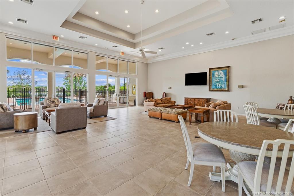 4811 SW Long Bay Drive