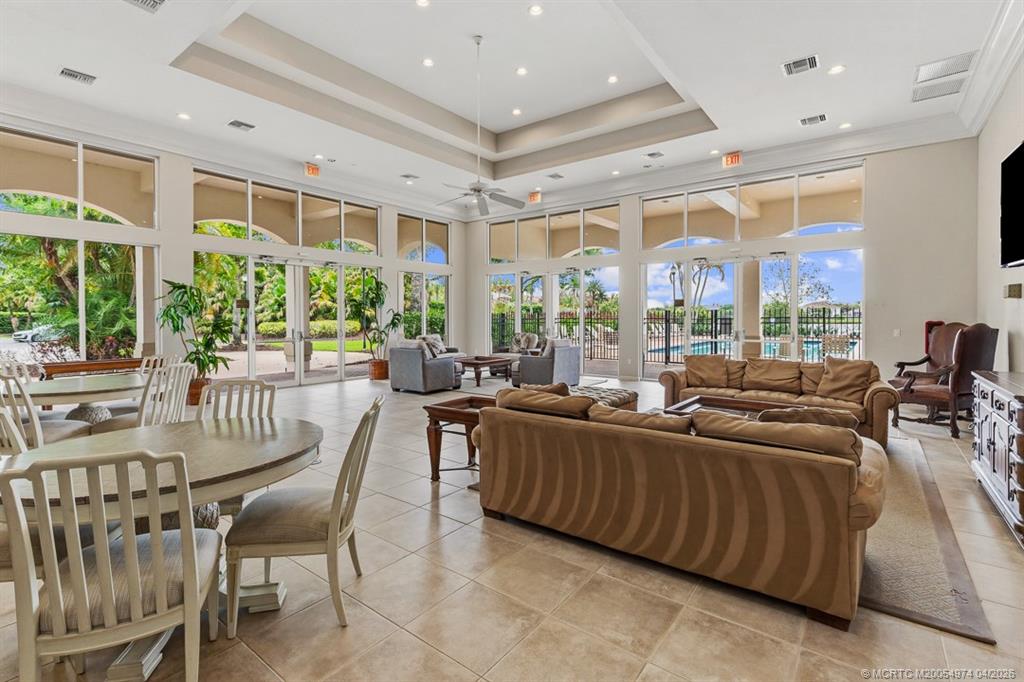 4811 SW Long Bay Drive