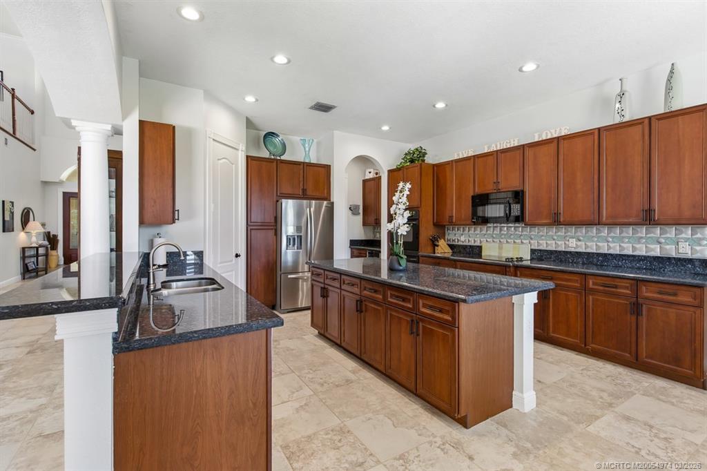 4811 SW Long Bay Drive