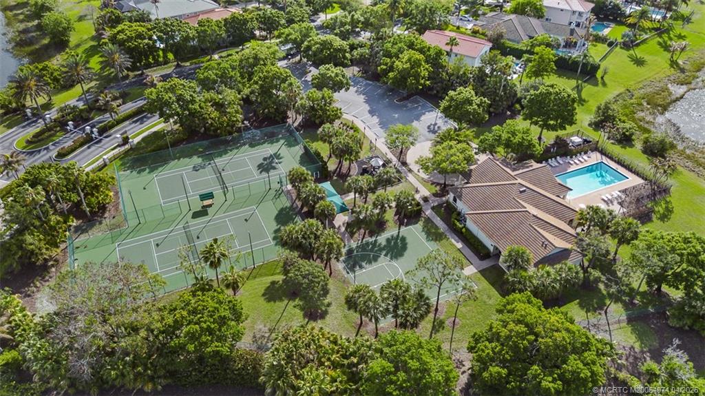 4811 SW Long Bay Drive