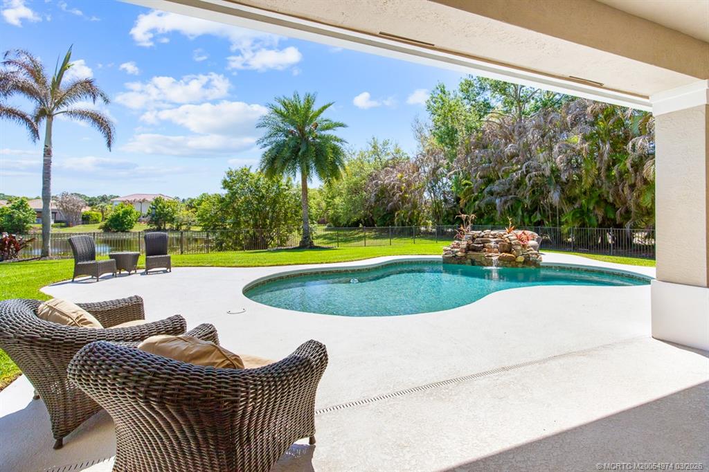 4811 SW Long Bay Drive