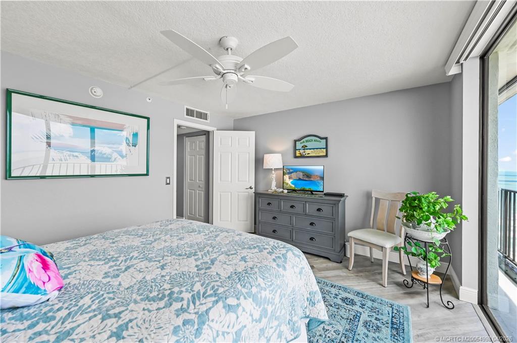 9650 S Ocean Drive 1805