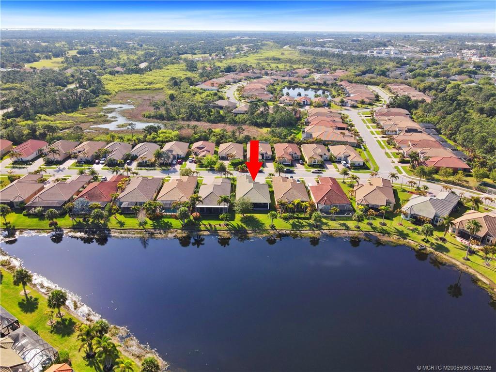 1661 NW Old Oak Terrace