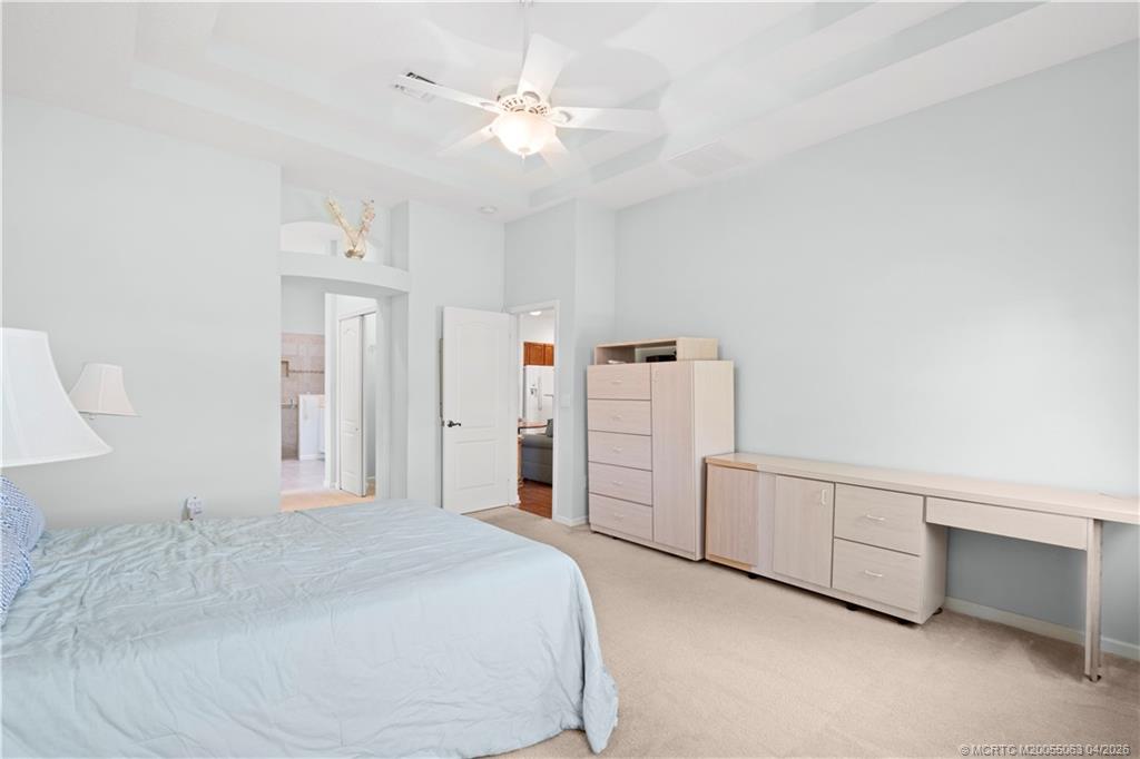 1661 NW Old Oak Terrace