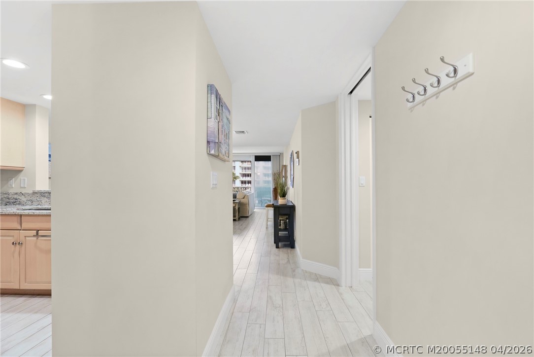 579 NE Plantation Road N-107