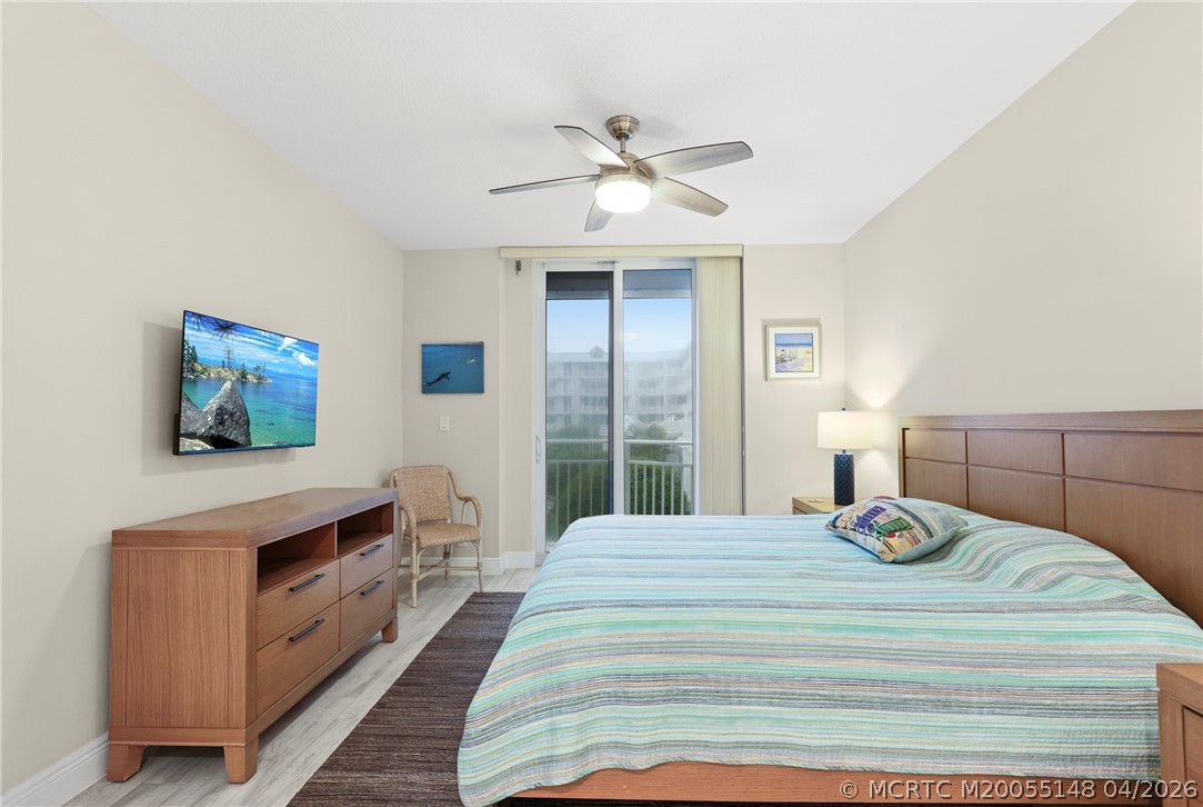 579 NE Plantation Road N-107