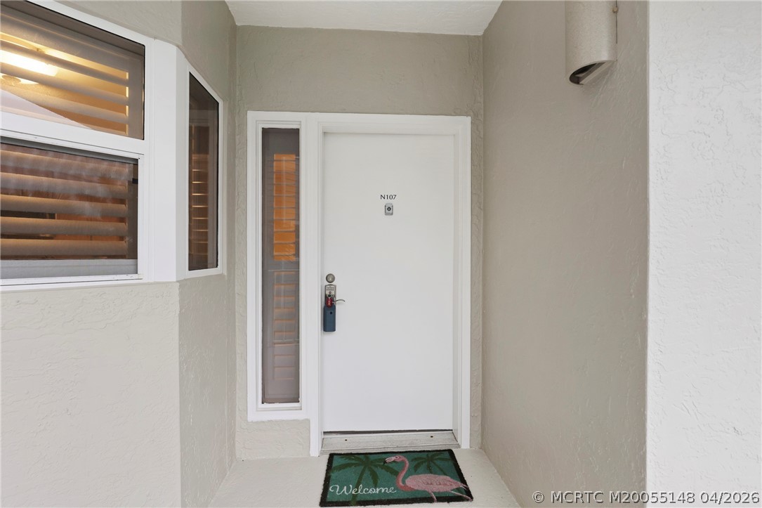 579 NE Plantation Road N-107
