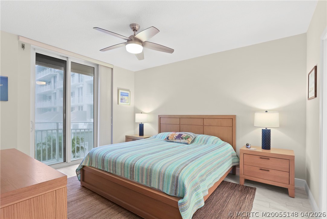 579 NE Plantation Road N-107