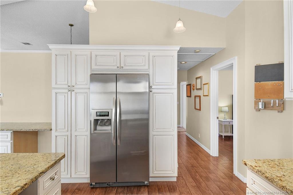 10203 Siena Oaks Circle S