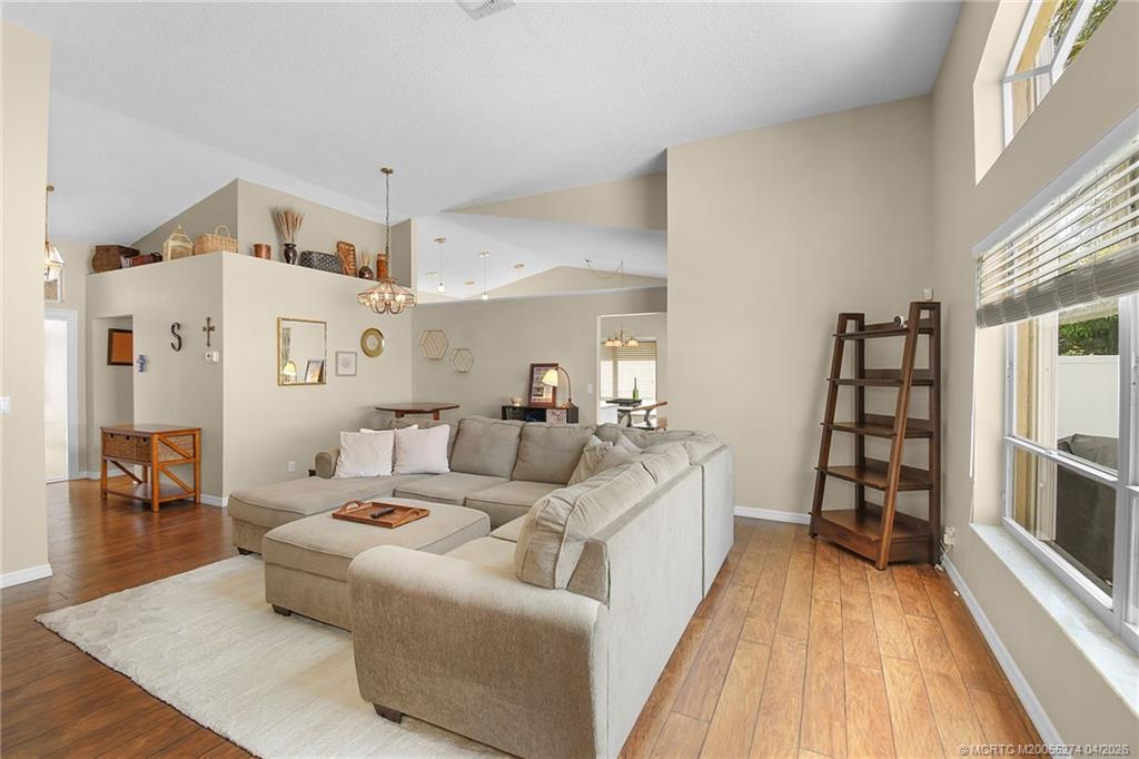 10203 Siena Oaks Circle S