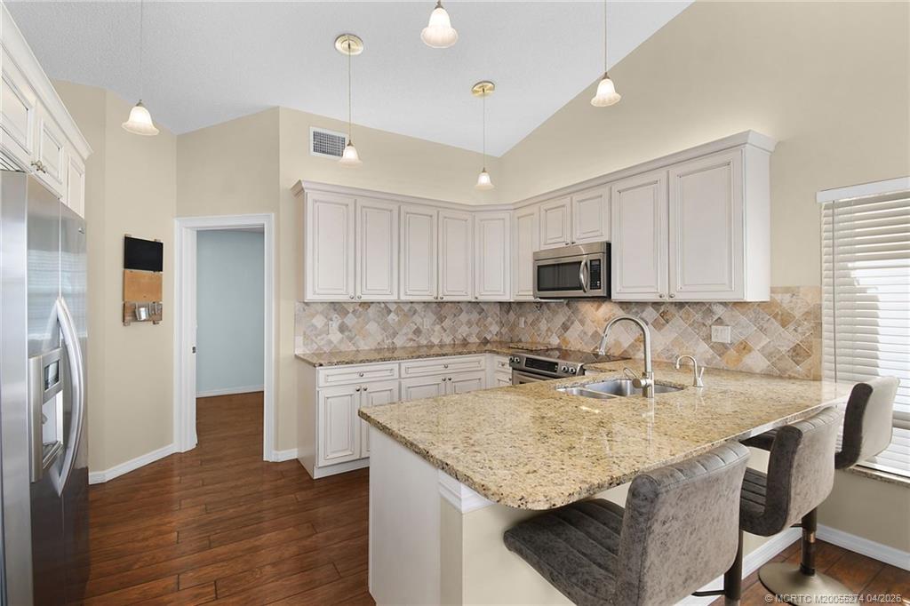 10203 Siena Oaks Circle S