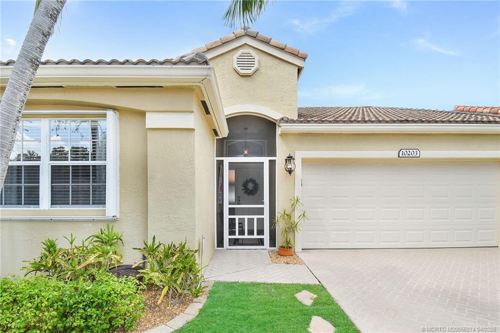 10203 Siena Oaks Circle S