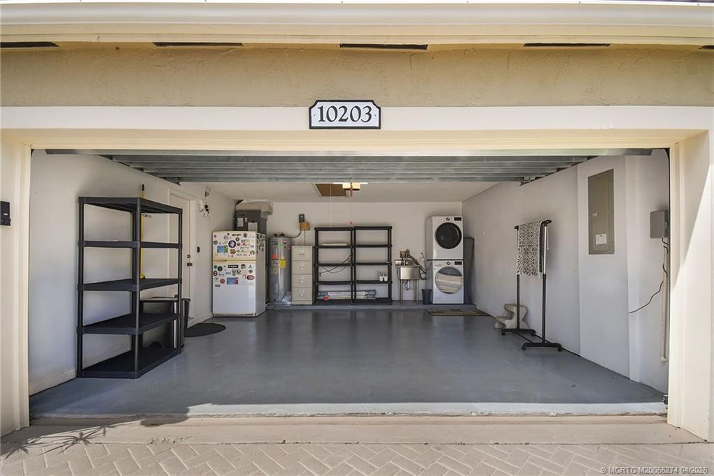 10203 Siena Oaks Circle S