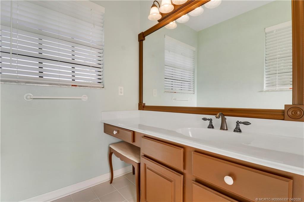 5502 Echo Pines Circle W