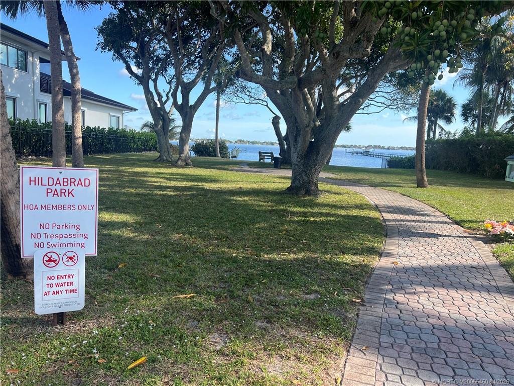 818 SE Riverside Drive