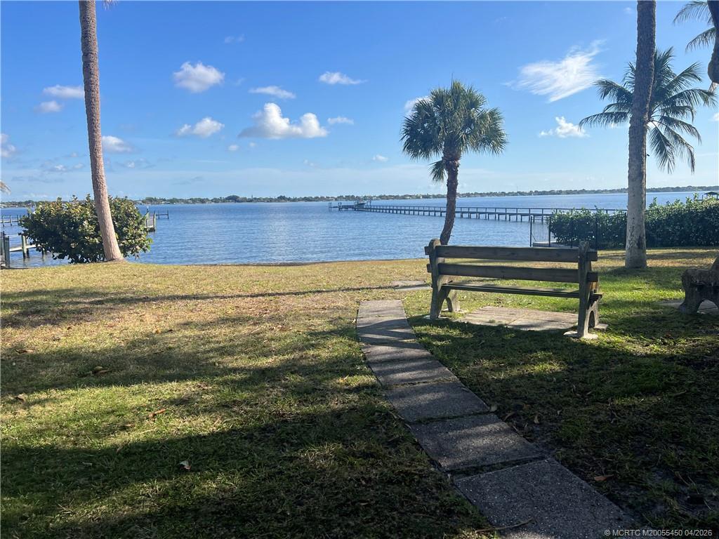 818 SE Riverside Drive