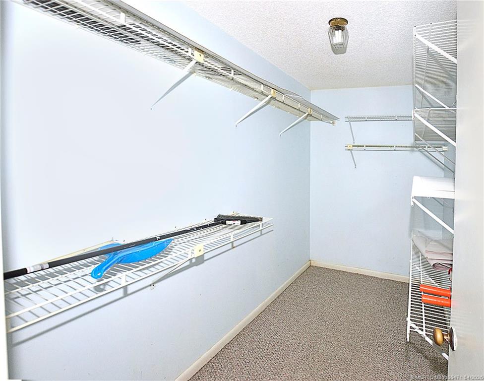 1999 NE Collins Circle 3-80