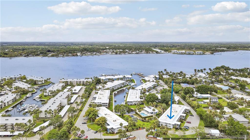 1852 SW Palm City Road 201