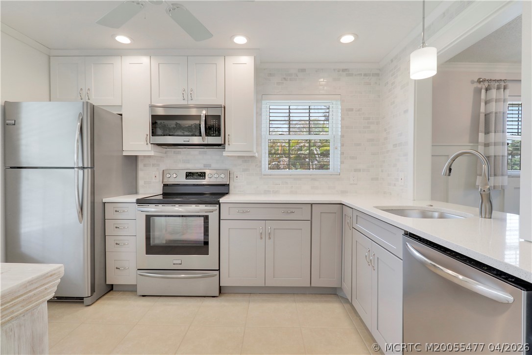 1852 SW Palm City Road 201