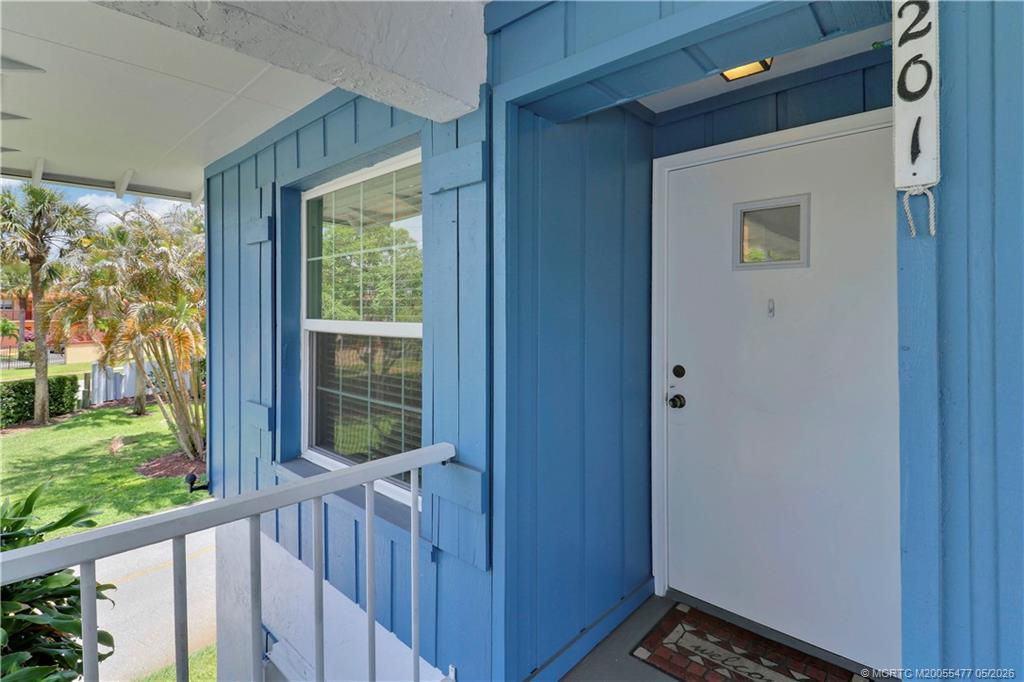 1852 SW Palm City Road 201