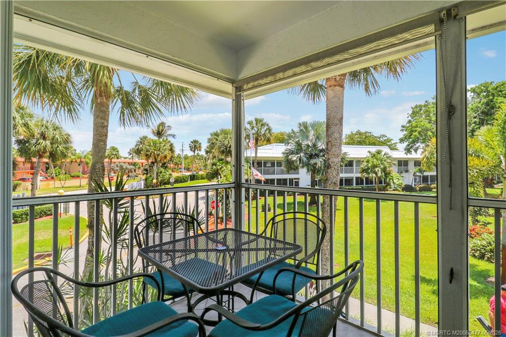 1852 SW Palm City Road 201