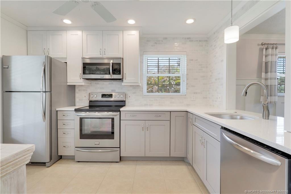 1852 SW Palm City Road 201
